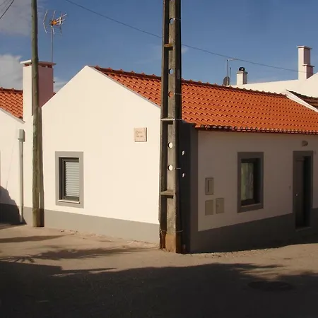 Casa Do Juncal Tatil Evi